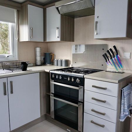 Silver Birch Retreat - Percy Woods Country Retreat With 18 Hole Free Golf 안윅 외부 사진