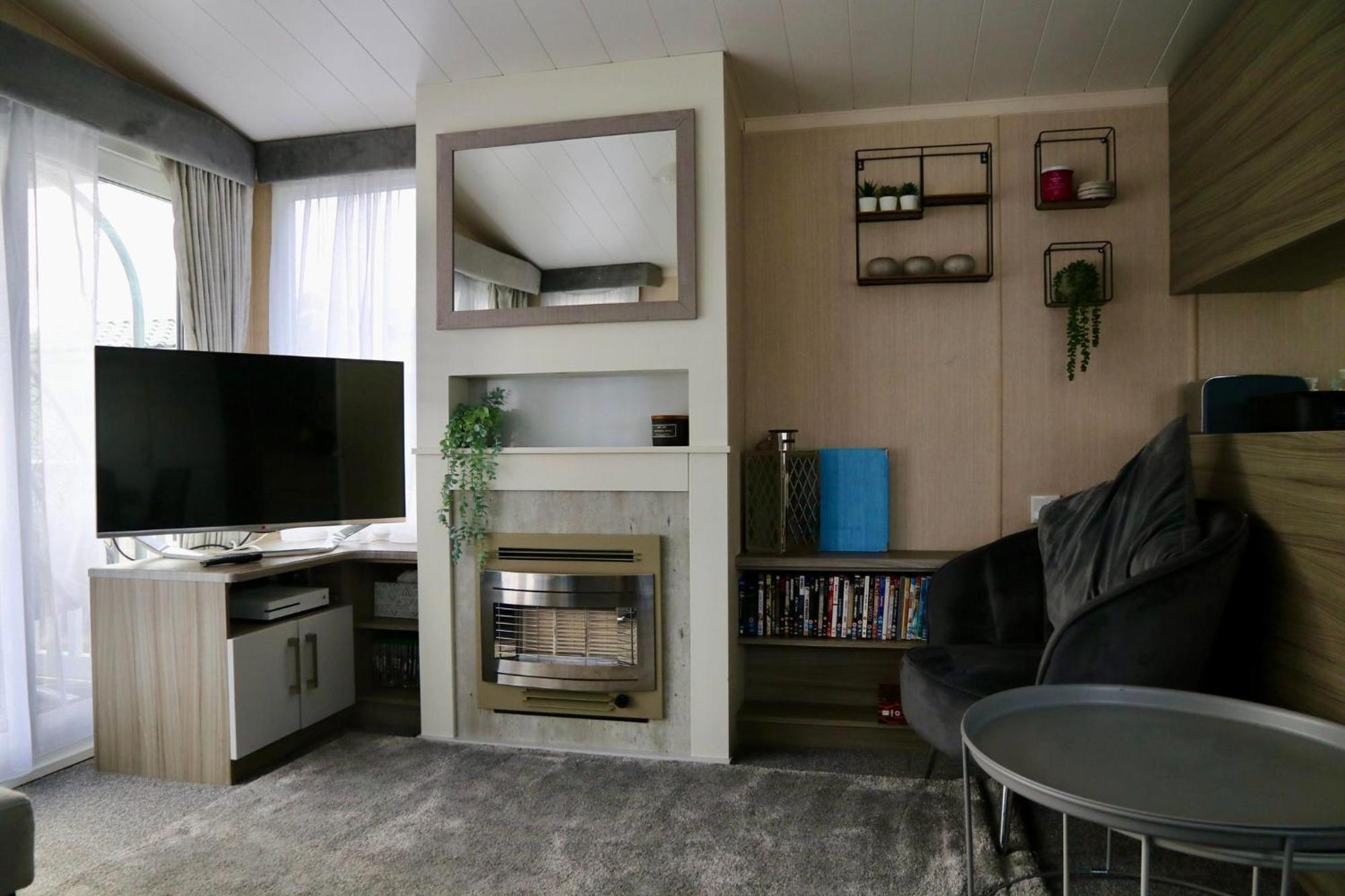 Silver Birch Retreat - Percy Woods Country Retreat With 18 Hole Free Golf 안윅 외부 사진